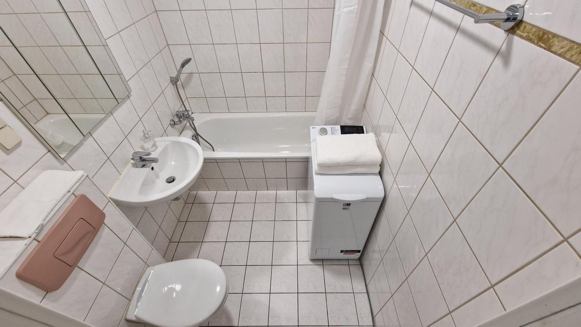 Citycenter Apartment - Bigtv-Ps4-Netflix-Parking Chemnitz Kültér fotó